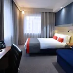 Express Dublin-airport By Ihg 3*
