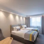 Express Dublin-airport By Ihg ホテル 3*