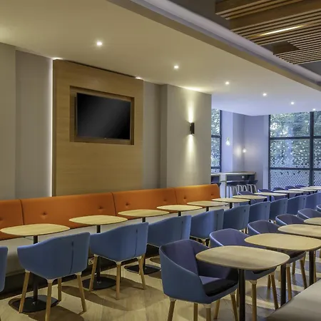 Express Dublin-airport By Ihg 3*