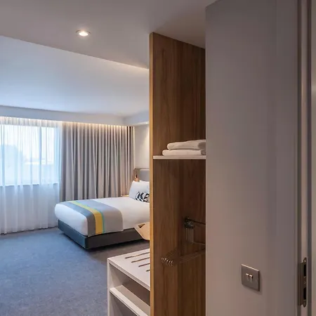 Express Dublin-airport By Ihg 3* Santry