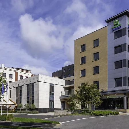 Express Dublin-airport By Ihg Hotel 3*