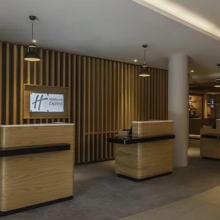 Express Dublin-airport By Ihg Santry