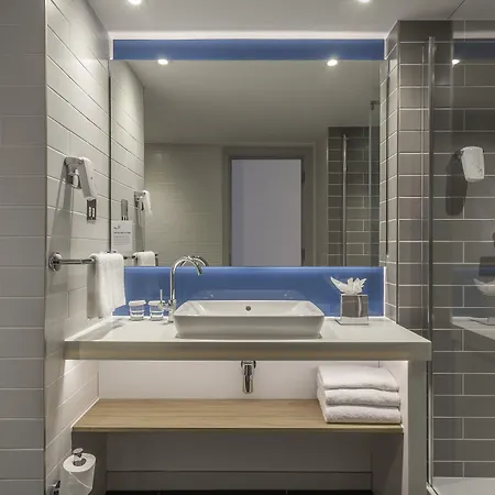 Express Dublin-airport By Ihg 3* Santry