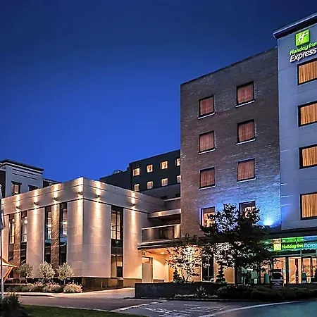 Express Dublin-airport By Ihg 3*
