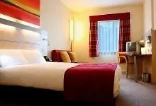 Otel Express Dublin-airport By Ihg 3*
