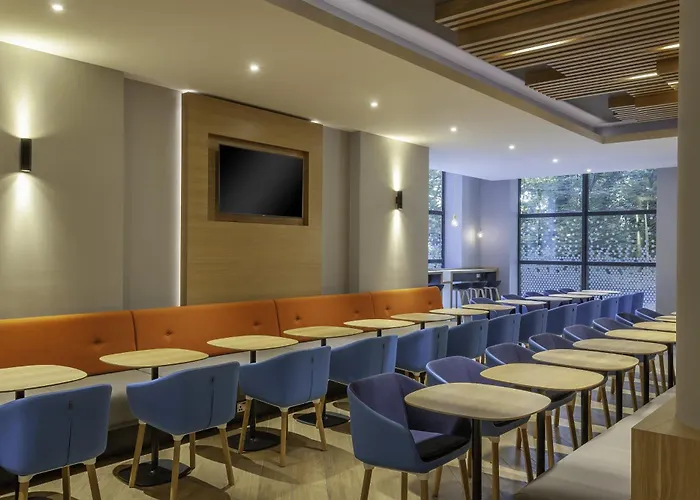 Express Dublin-airport By Ihg 3*