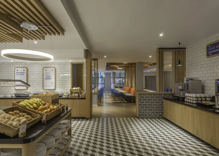 Otel Express Dublin-airport By Ihg 3*